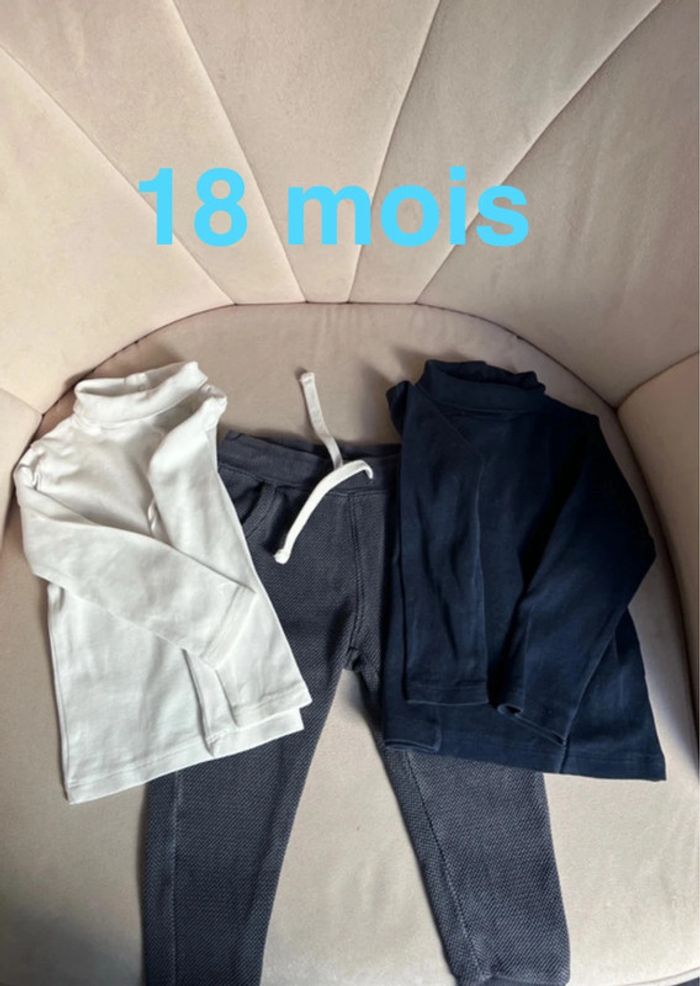 Ensemble 2 t-shirts col roulé à pressions et jogging 18 mois - Bout'chou