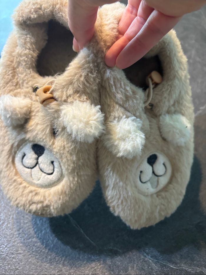 Chaussons 32/33 - photo numéro 3