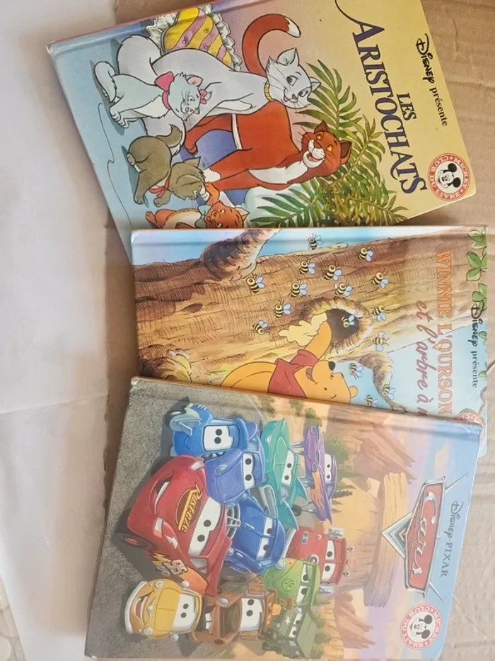 4 livres Disney + puzzle