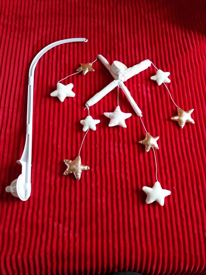 Mobile musicale étoile