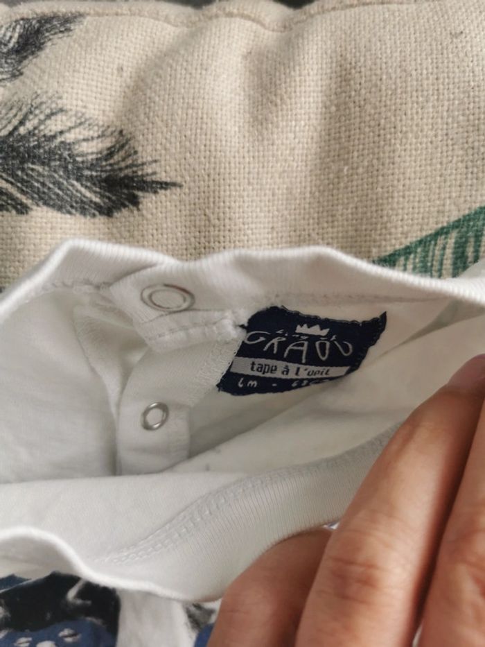 Tee shirt manches longue tape a l'œil - photo numéro 4