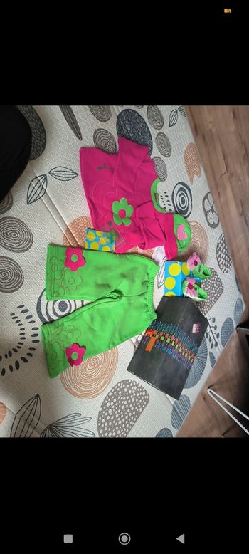 Ensemble Agatha Ruiz de la prada baby neuf avec étiquette
