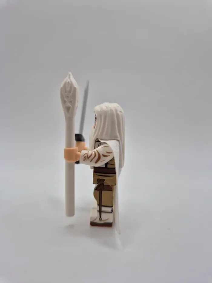 Figurine type lego Gandalf le blanc seigneur des anneaux / hobbit - photo numéro 2
