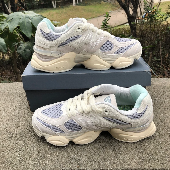 New Balance 9060 Beige 44 - photo numéro 4