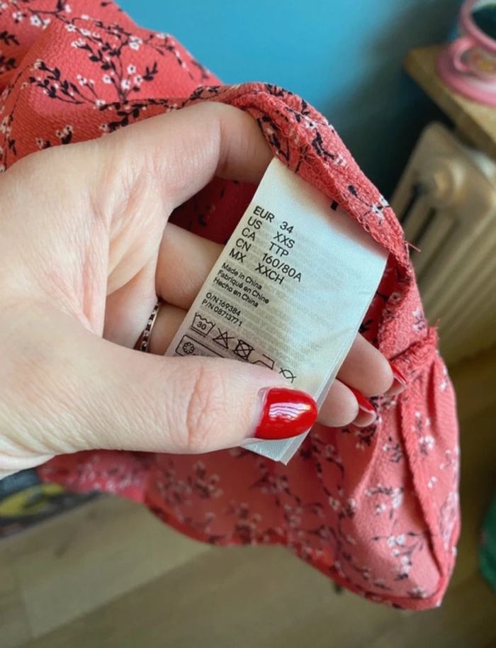 Petite robe d’été casuals avec fleurs de cerisiers - photo numéro 6