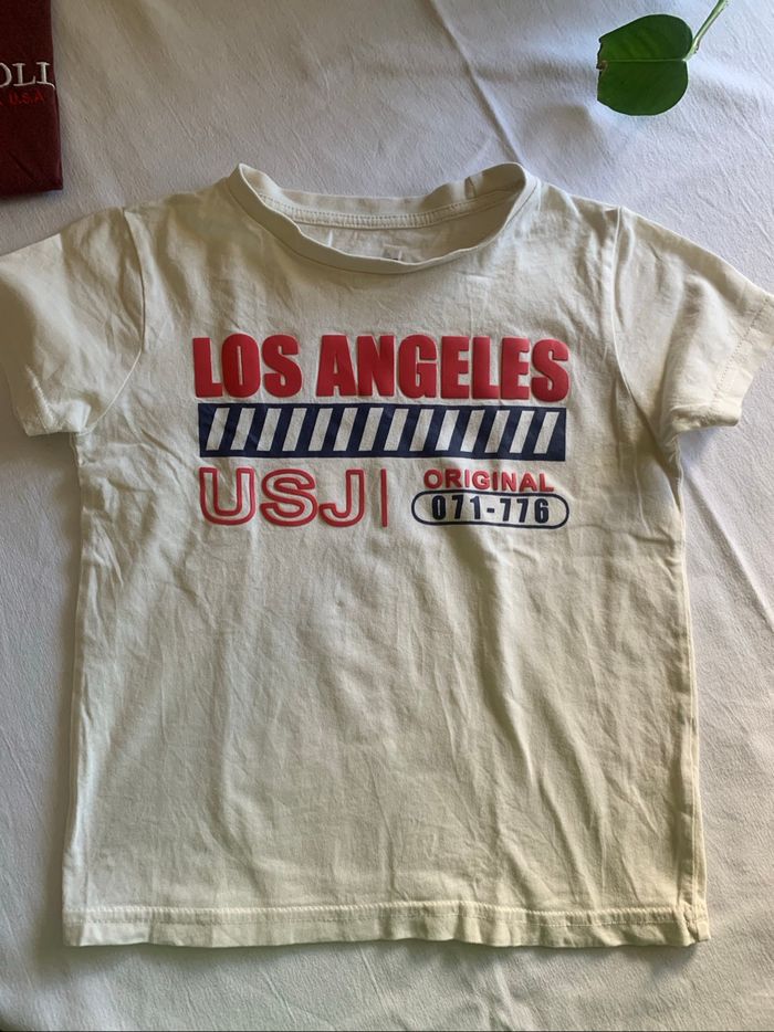 Lot 4 tee-shirts - photo numéro 4