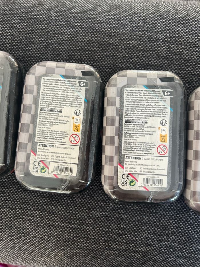 Artset Minitin Flamme Blanche / Flamme Noire 10.5 Pokémon - photo numéro 8