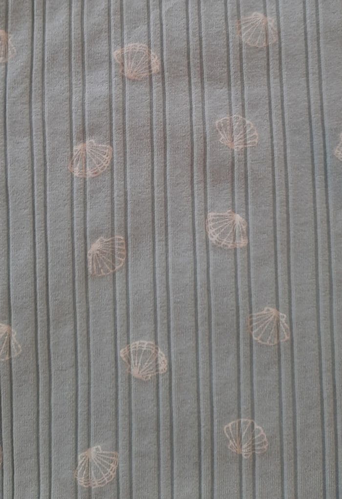 Haut sans manche 6 ans - photo numéro 2