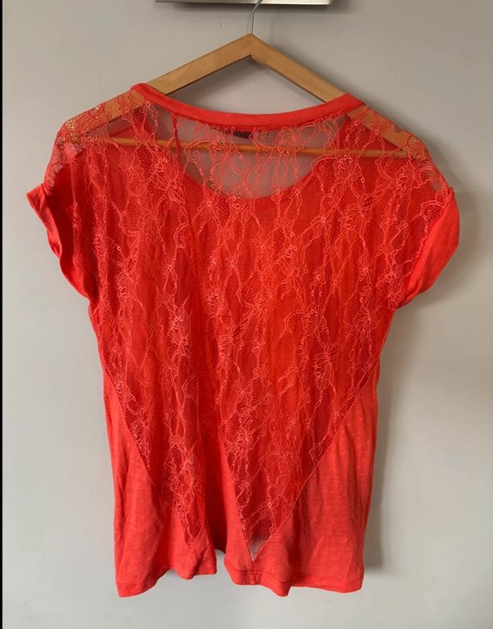 Magnifique T-shirt dentelle corail  Sandro 38 - photo numéro 12