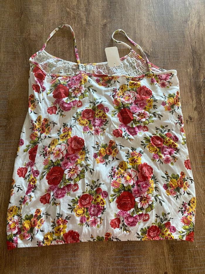 Debardeur fleuri taille 36 - photo numéro 5