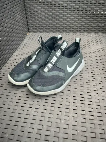 Nike flex running noire pointure 29,5