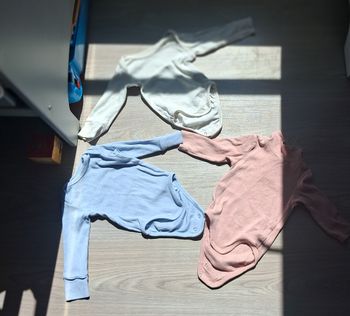 Lot de 3 body 9 mois kiabi hiver 