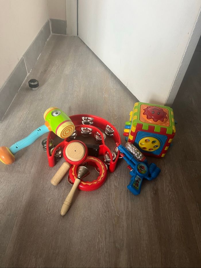 Lot jouets enfants
