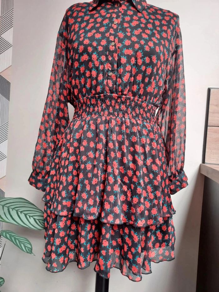 Très jolie robe Zara Taille S - photo numéro 3