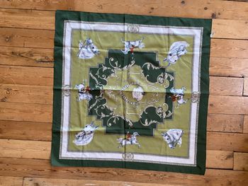 Foulard vert vintage chevaux made in Italie 🇮🇹