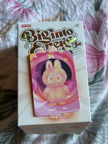 Pop Mart Labubu