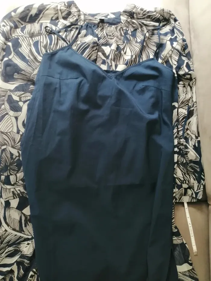 Robe bleu avec doublure - photo numéro 7
