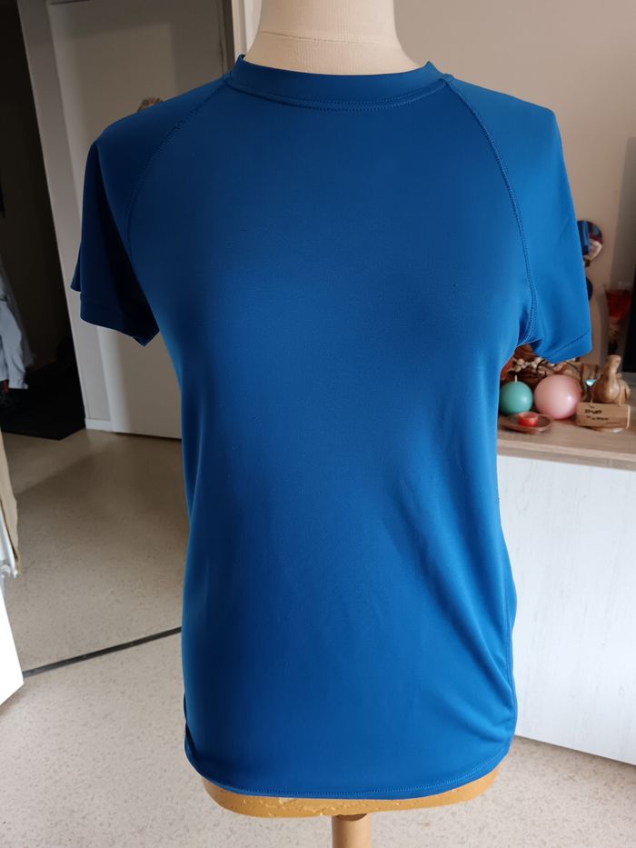 Lot de 4 tee shirt S/M - photo numéro 7