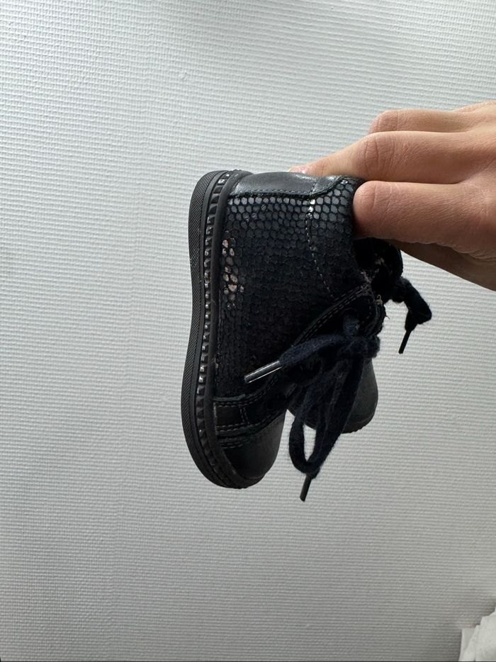Paire de bottines montantes - photo numéro 3