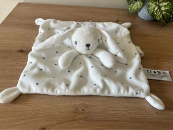 Doudou plat lapin blanc étoiles grises attache sucette simba toys neuf