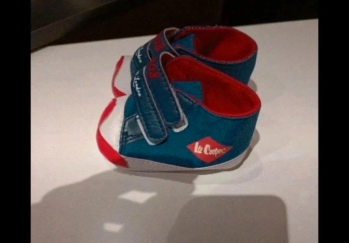 Lot de 2 chaussures bébé - photo numéro 4