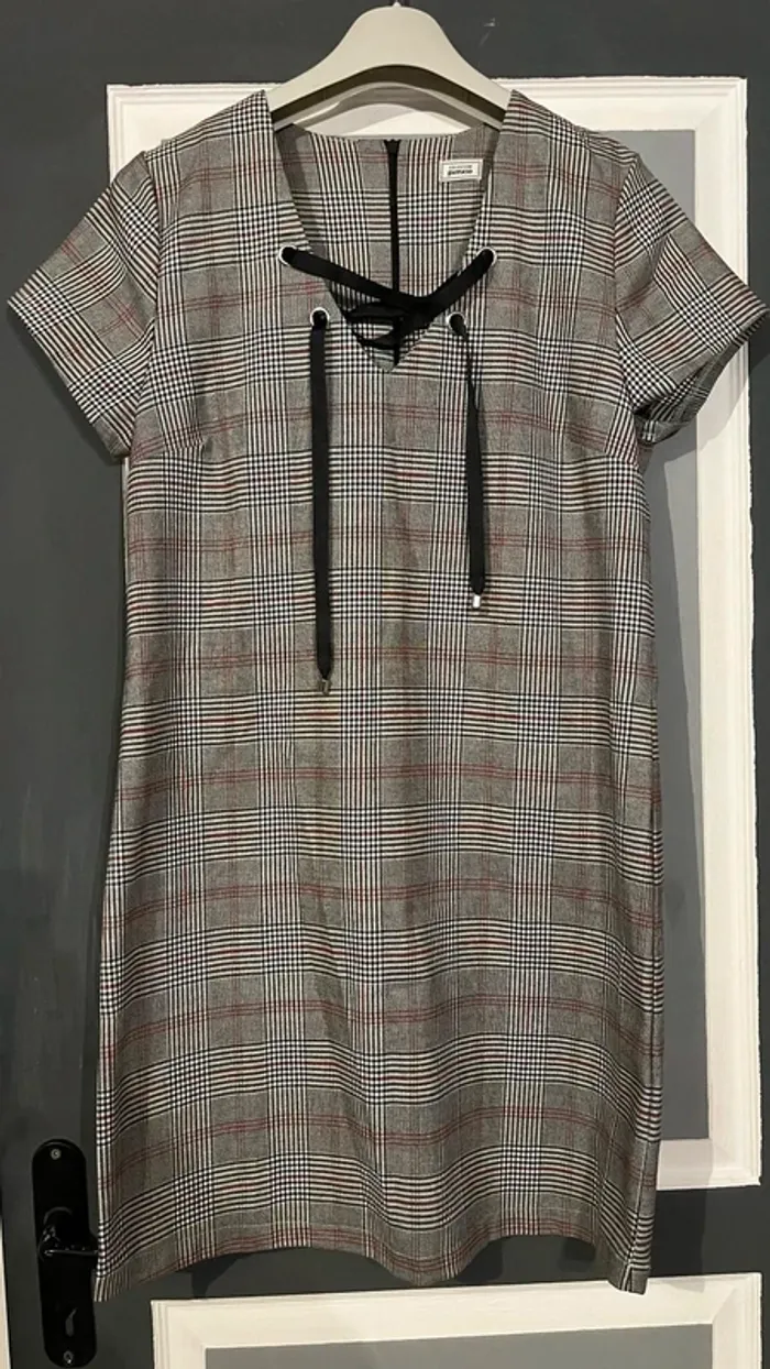 Robe à carreaux