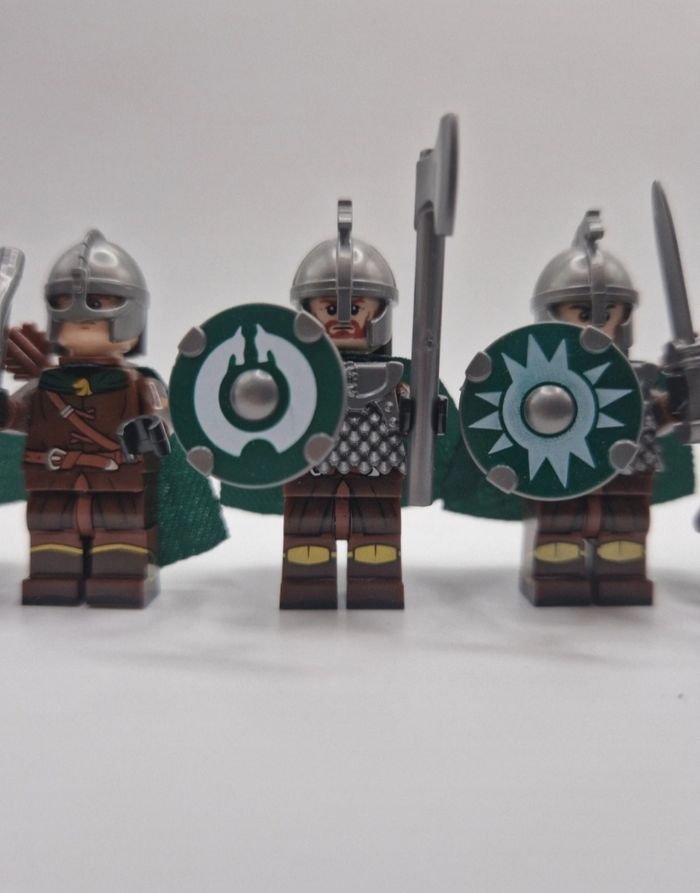 Figurines type lego 6 guerriers du rohan seigneur des anneaux / hobbit - photo numéro 2
