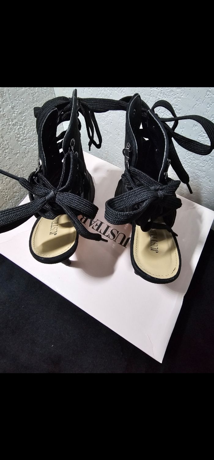 Sandales à talons - photo numéro 4