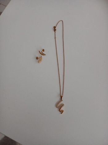 Collier et boucles d'oreilles Victoria
