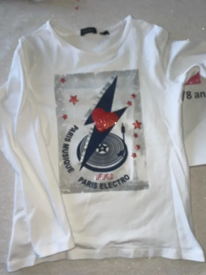 T-shirt IKKS, huit ans - photo numéro 2