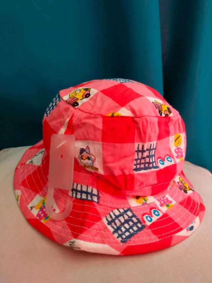 Bob enfant à carreaux rouges & motifs véhicules – Taille 50 cm - photo numéro 2