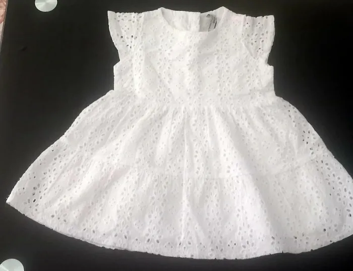 Lot robe été 6-9 M