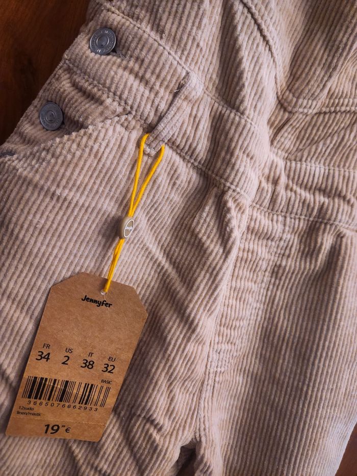 Salopette combishort velour neuve - photo numéro 2