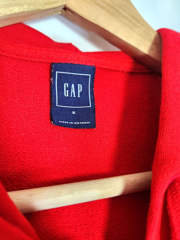 Sweat à Capuche Zippé GAP Rouge - Taille S Très bon état - photo numéro 4