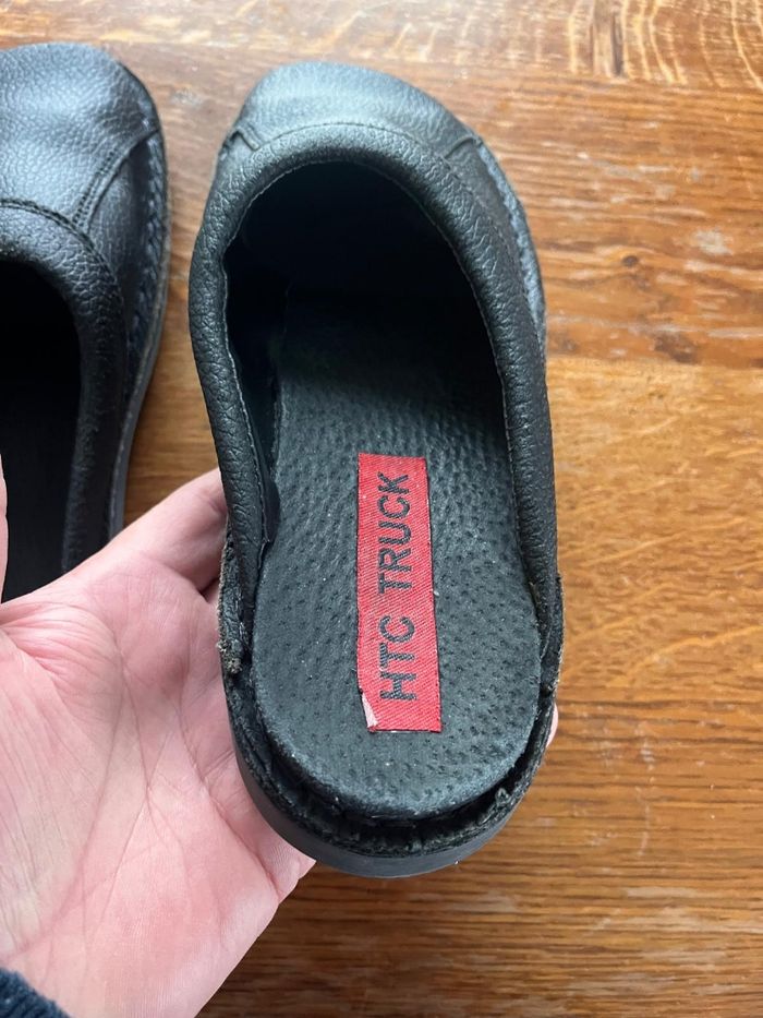 HTC Chaussures Clack en cuir noires,  Pointure 40 - photo numéro 4