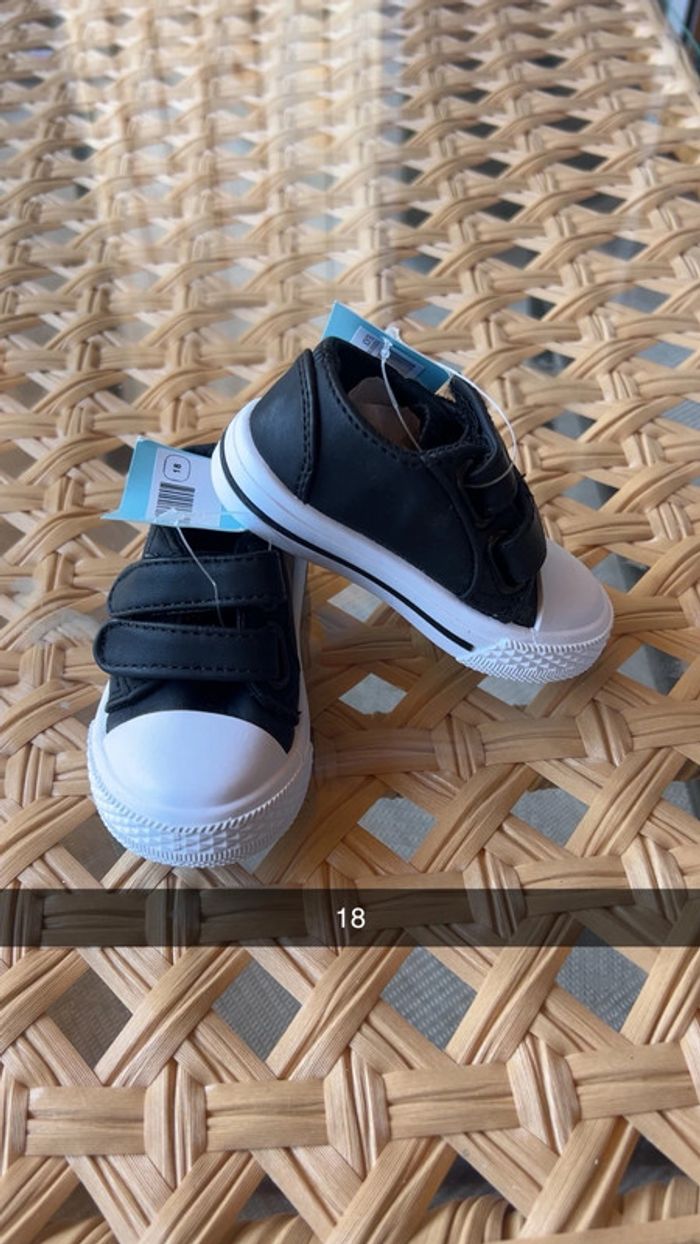 Chaussure bébé fille