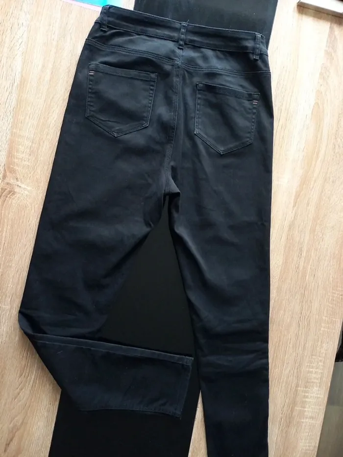 Pantalon noir skinny T38/40 - photo numéro 5