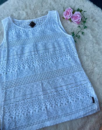 Magnifique débardeur dentelle