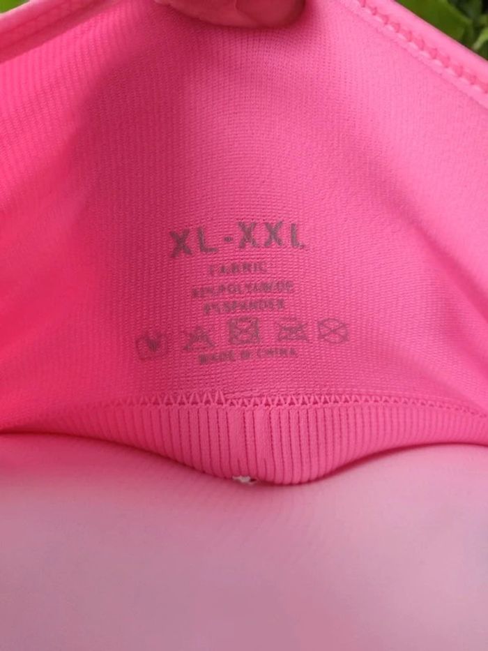 Brassière rose - photo numéro 5