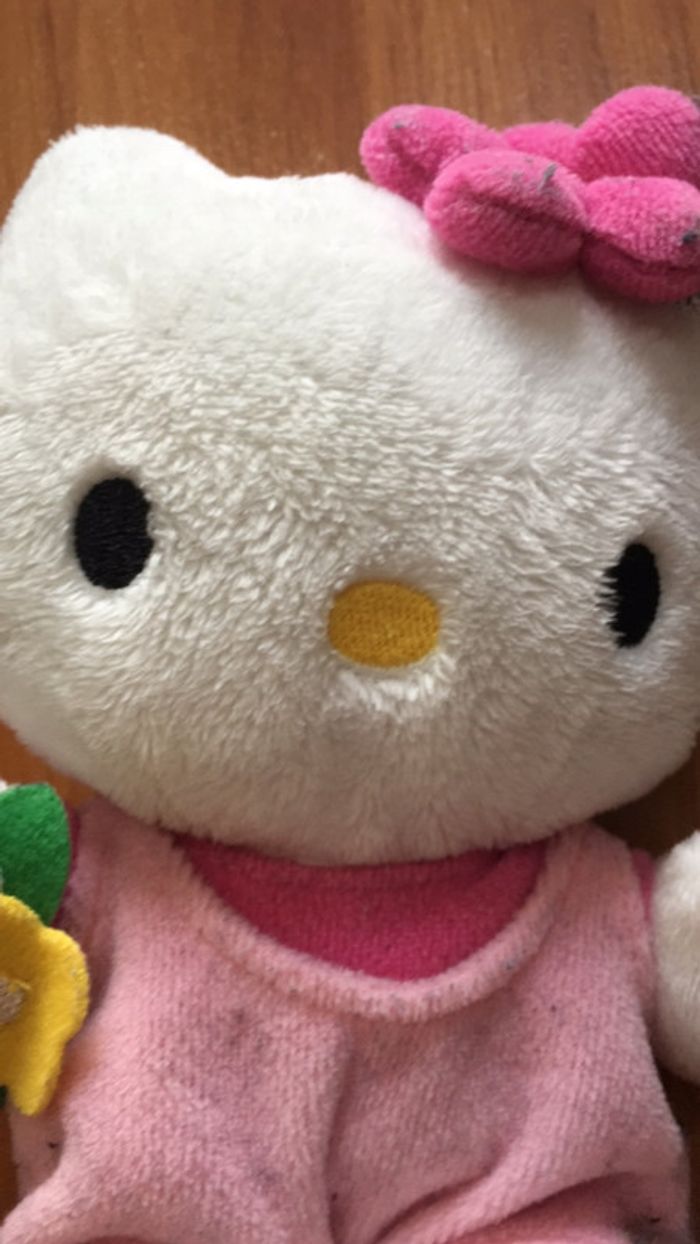Peluche hello kitty - photo numéro 4