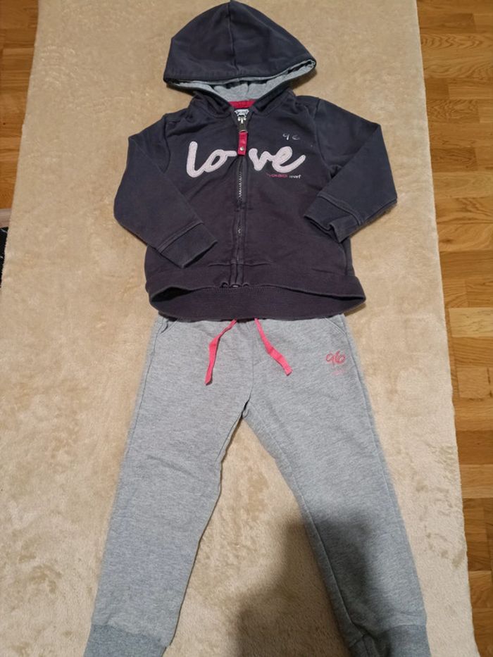 Survêtement 2 ans , 86 cm