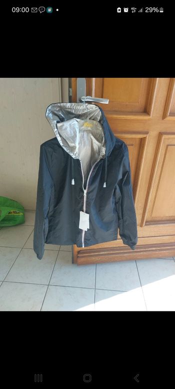 Coupe vent femme ONLY NEUF