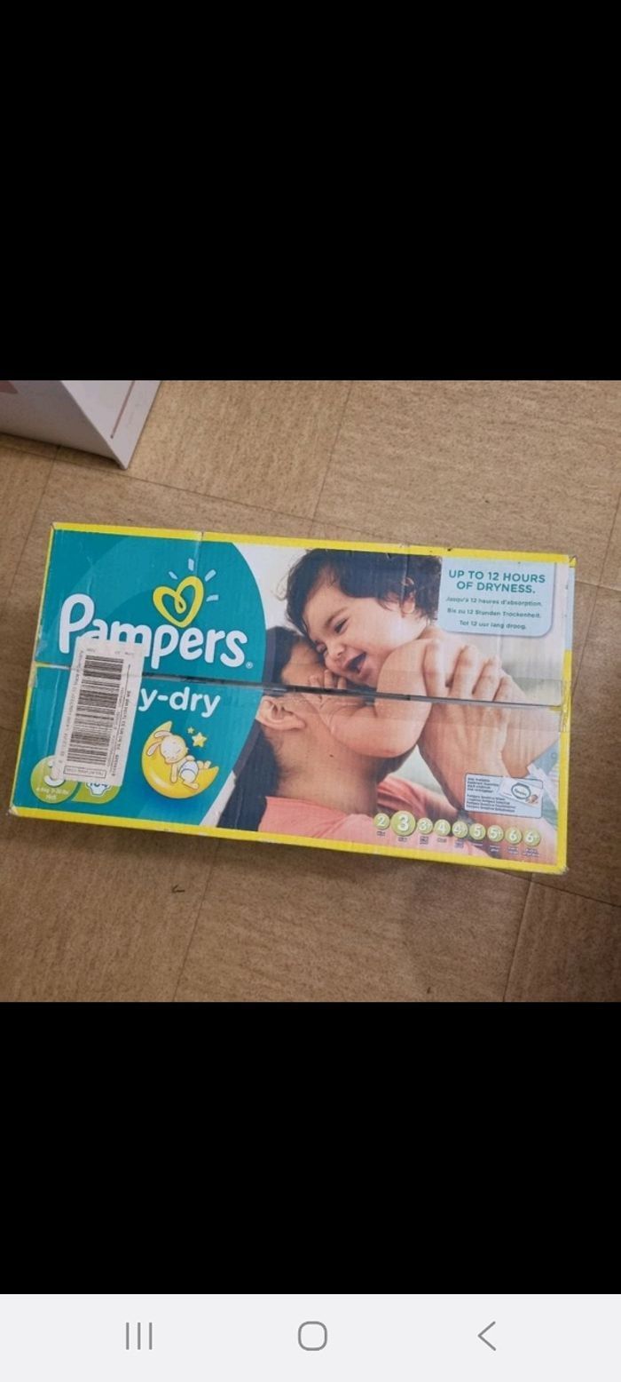 pack PAMPERS 104 couches taille 3