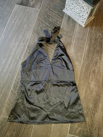 Haut satiné dos nus