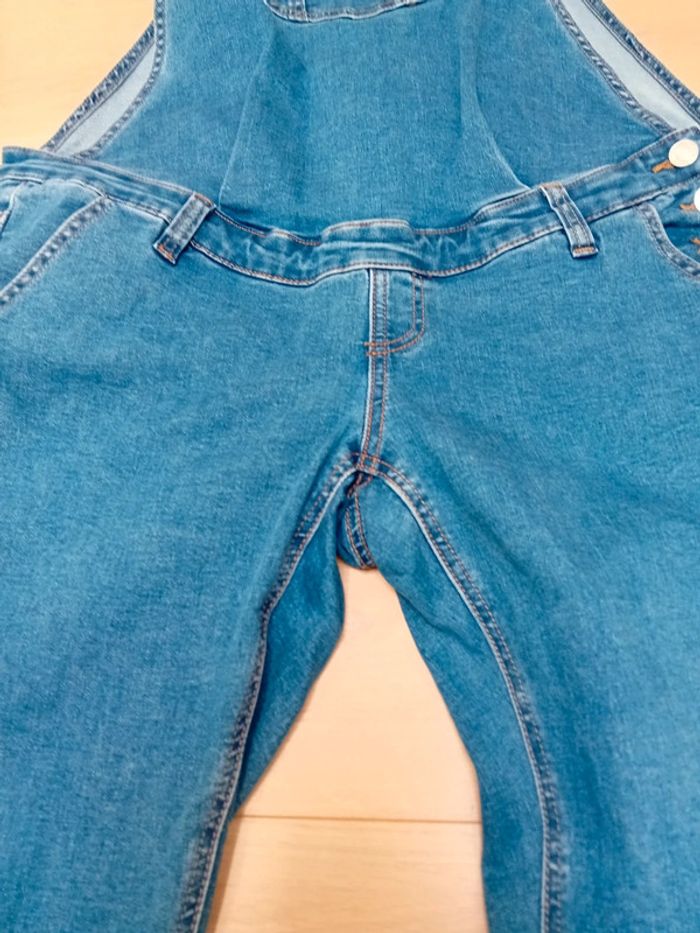 Salopette de grossesse - photo numéro 4