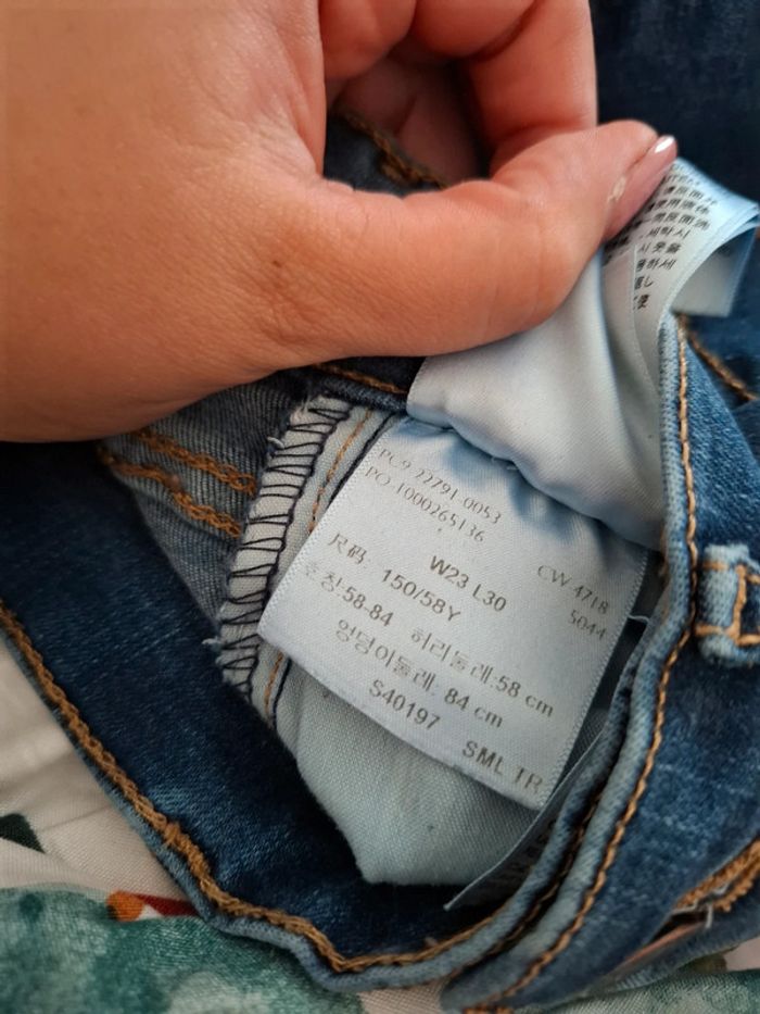 Jeans bleu Levi's mile high super skinny 🥨 - photo numéro 5