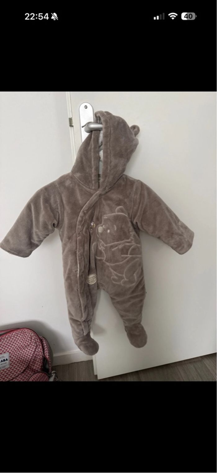 Manteau combinaison bebe disney winnie l’ourson 3-6 mois