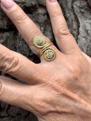 Grande bague réglable acier inoxydable 2 pavés ronds de cristaux