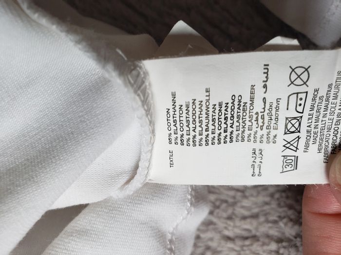 Gilet fin blanc taille 6 ans - photo numéro 3