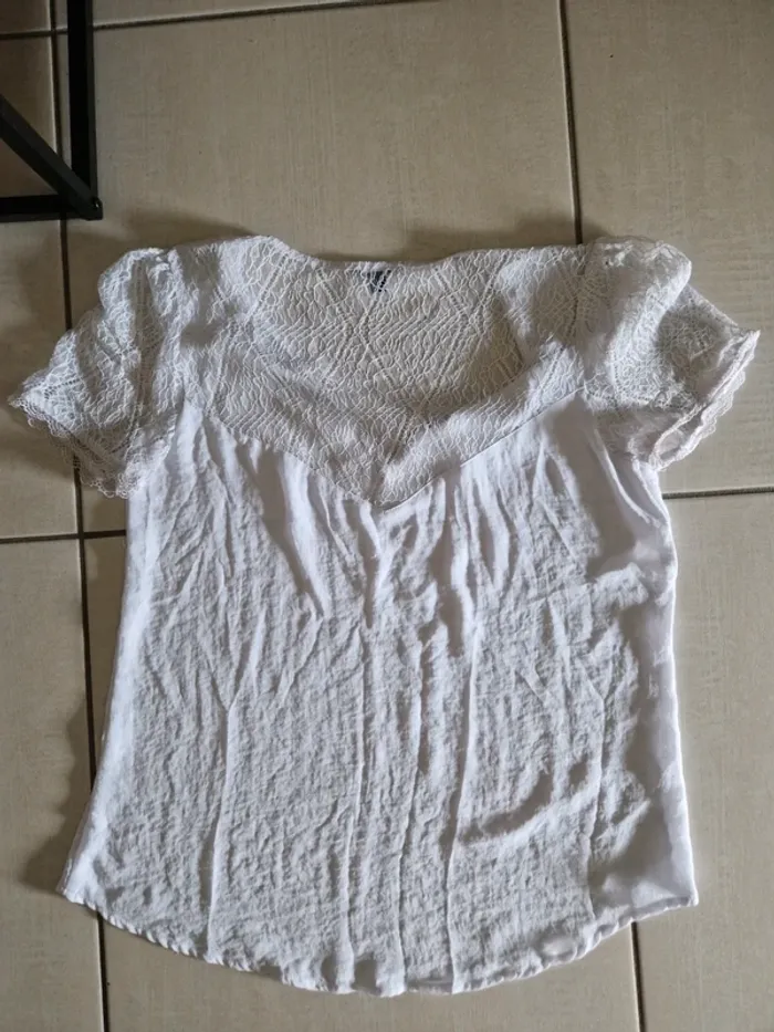 T-shirt manches courtes dentelle - photo numéro 3
